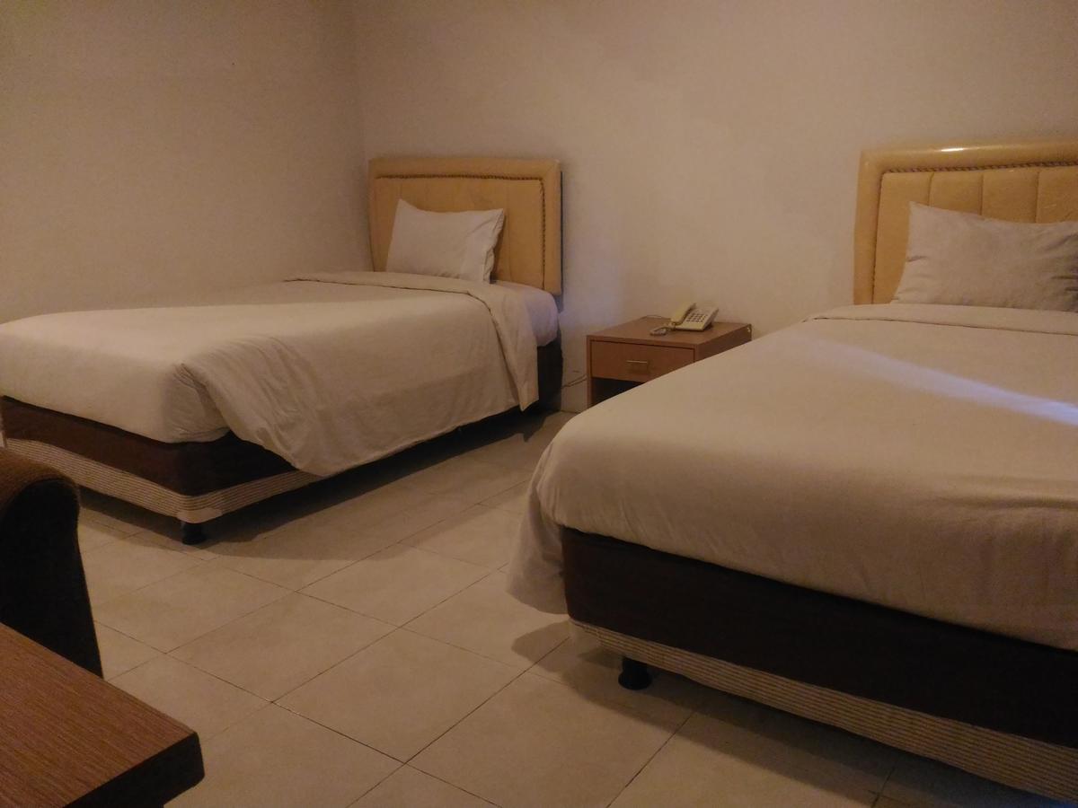 Grand Royal Taliwang Hotel ห้อง รูปภาพ