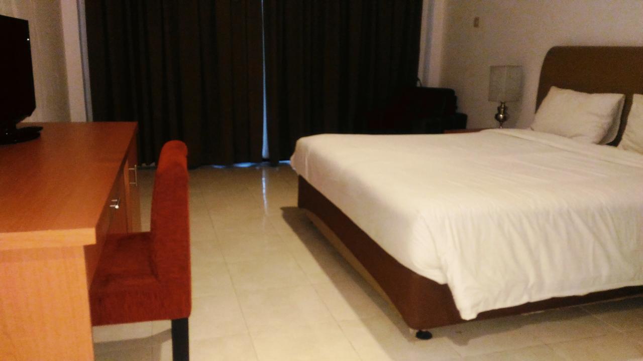 Grand Royal Taliwang Hotel ห้อง รูปภาพ