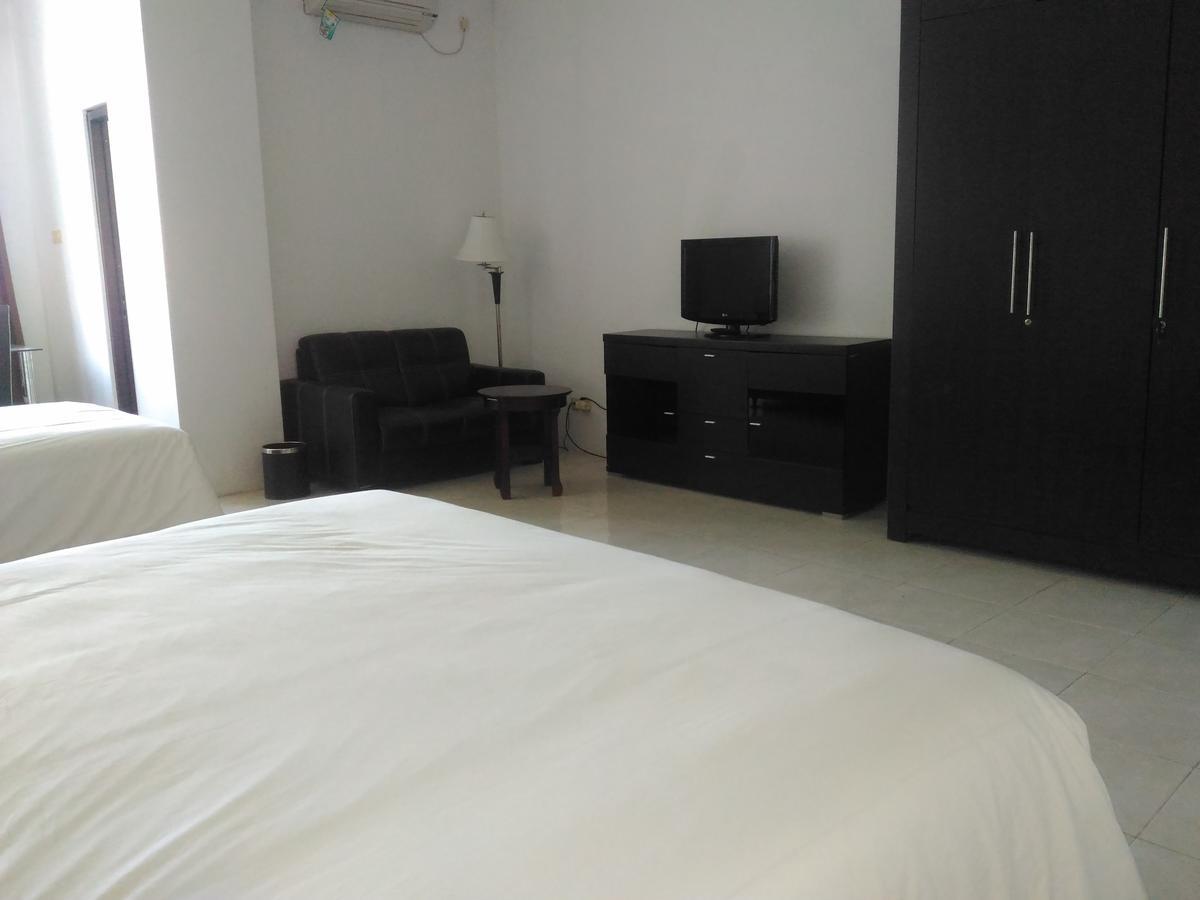 Grand Royal Taliwang Hotel ห้อง รูปภาพ